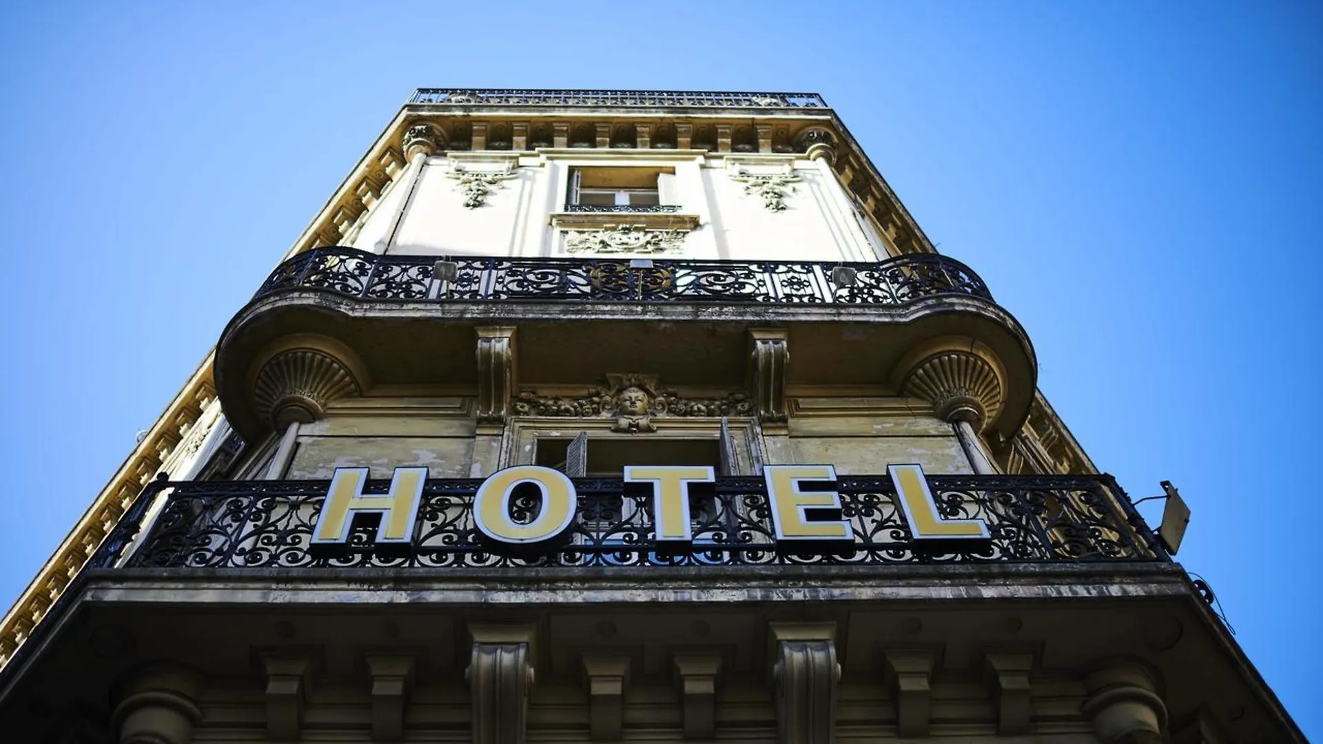 Normandy Le Chantier Paris 4*,
